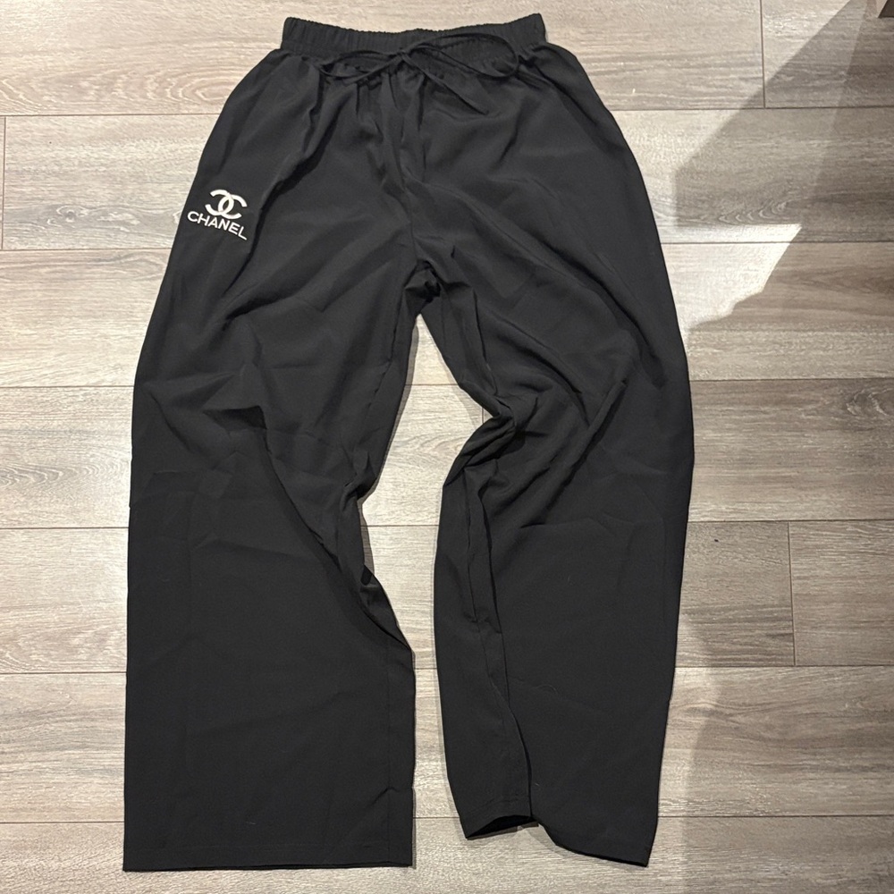 CC Women's Black Straight Leg Pants